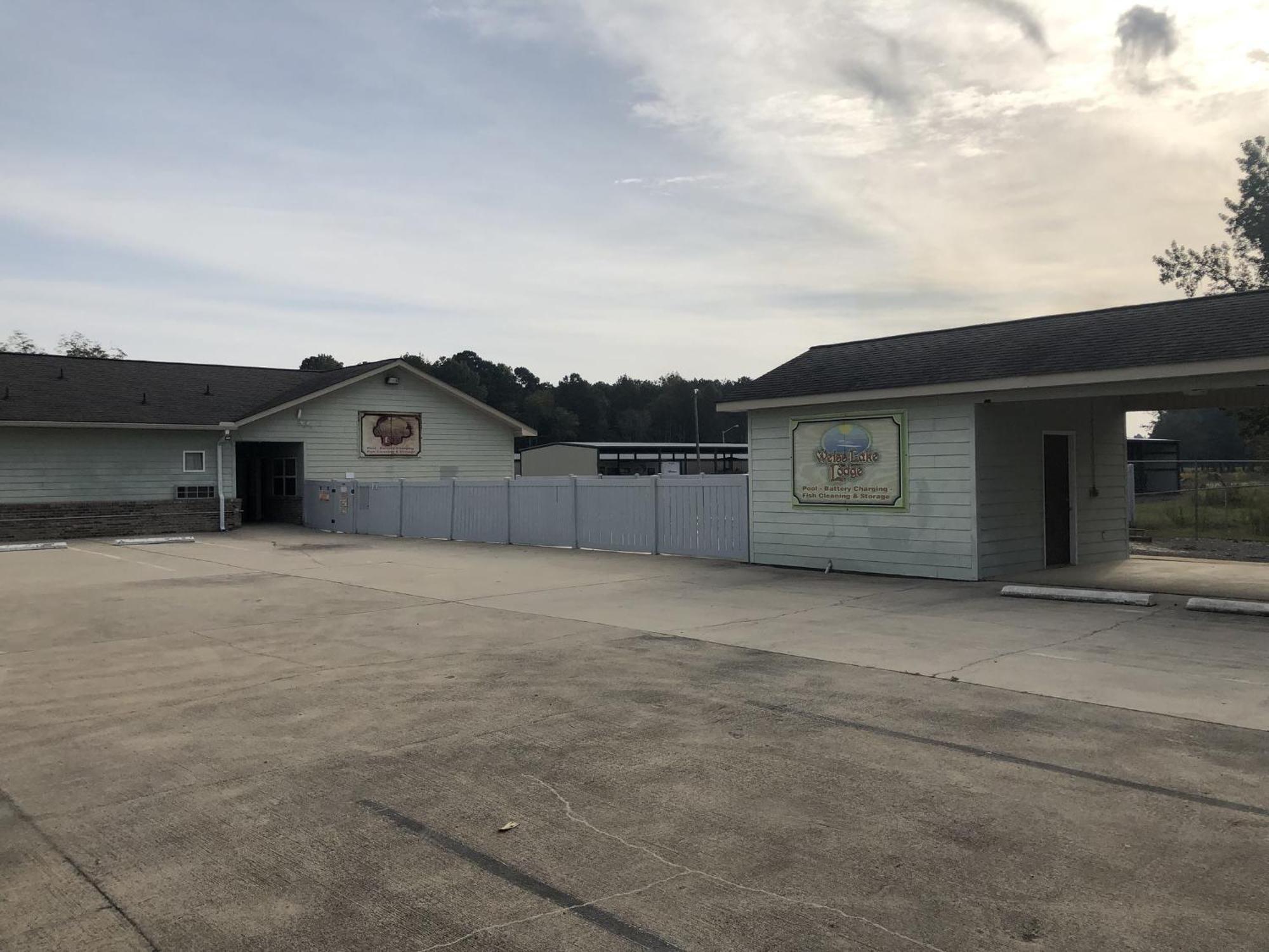 Weiss Lake Lodge Centre 외부 사진