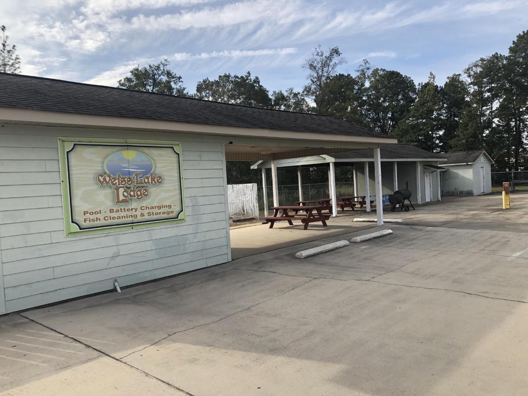Weiss Lake Lodge Centre 외부 사진